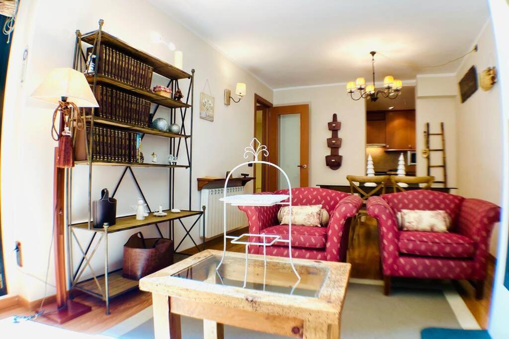 Apartamento Mikka Devesa Incles Exterior foto