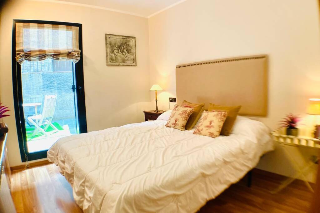 Apartamento Mikka Devesa Incles Exterior foto